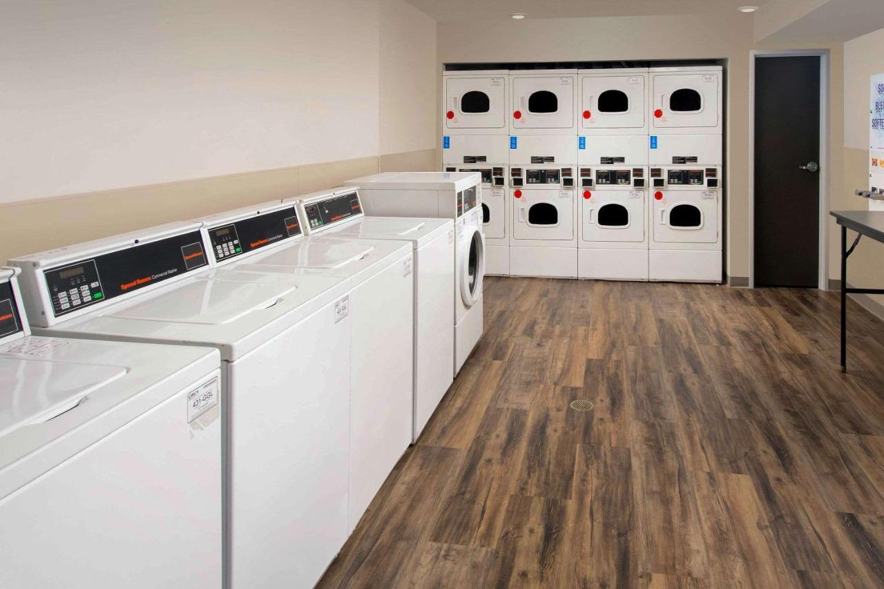 Woodspring Suites Cherry Hills Village Exteriör bild
